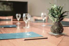Portal Plaza Suites