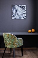Portal Plaza Suites