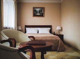Richmond Hotel
