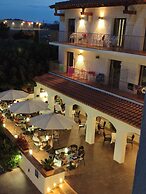 Bon Retorn Hotel Restaurant