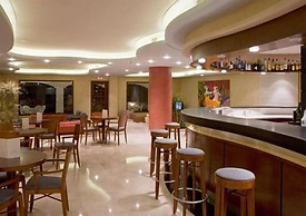 Bon Retorn Hotel Restaurant