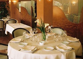 Bon Retorn Hotel Restaurant