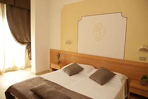 New Hotel Jolie