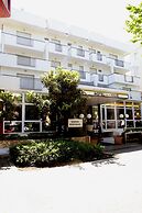 New Hotel Jolie