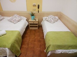 New Hotel Jolie