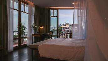 Amanjaya Pancam Suites Hotel