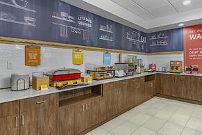 Hampton Inn & Suites by Hilton Edmonton/West