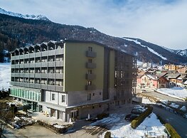 Hotel Cristallo Club