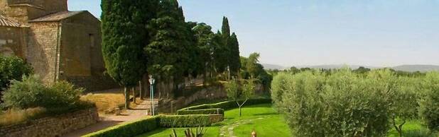 Sovana Hotel & Resort