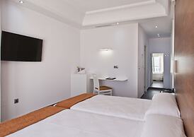 Hotel Los Delfines