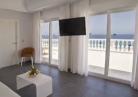 Hotel Los Delfines