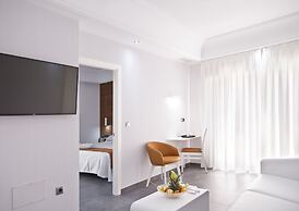 Hotel Los Delfines