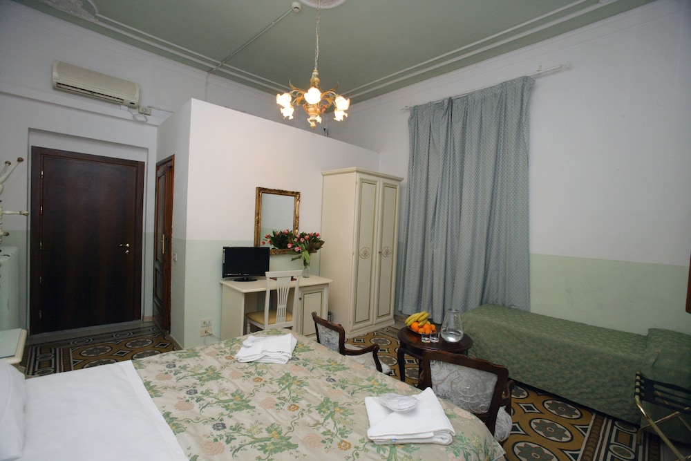 Hotel Desirée
