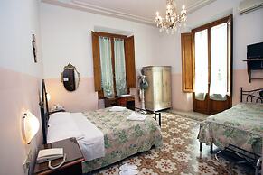 Hotel Desirée