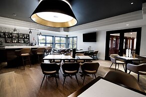 Manoir Des Sables, an Ascend Collection Hotel