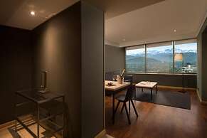 Boulevard Suites Hotel