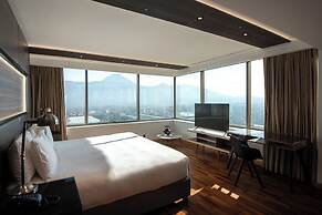 Boulevard Suites Hotel