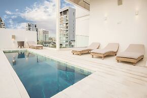 Vain Boutique Hotel