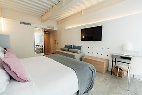 Vain Boutique Hotel