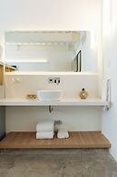 Vain Boutique Hotel