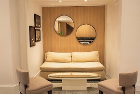Vain Boutique Hotel