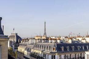 Le 12 Hotel
