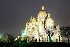 Le 12 Hotel