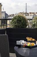 Le 12 Hotel