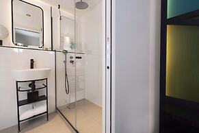 Le 12 Hotel