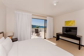 Villas Sol Beach Resort