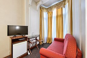 Antares by Center Hotels