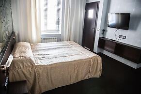 Letuchaya Mysh Hotel