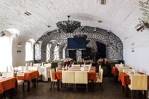 Letuchaya Mysh Hotel