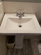 Hampton Village Inn