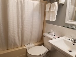 Hampton Village Inn