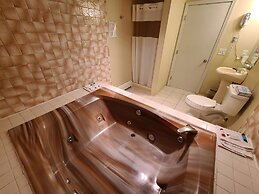 Hampton Village Inn