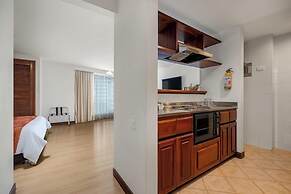 Leblón Suites Hotel Milla de Oro