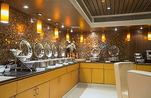 Hotel Shanti Palace