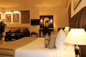 Hotel Shanti Palace