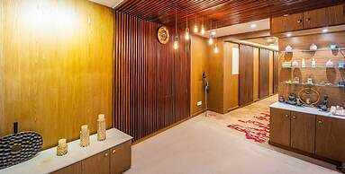 Hotel Shanti Palace