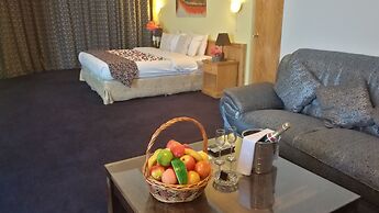 Phoenicia Tower Hotel