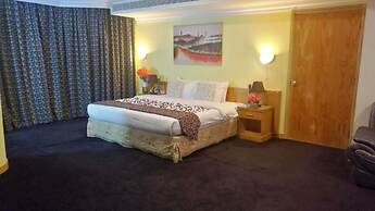 Phoenicia Tower Hotel