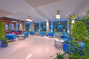 Royale Sarovar Portico Agra
