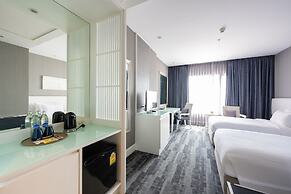 Grand Richmond Stylish Convention Hotel