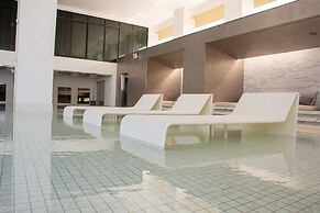 Grand Richmond Stylish Convention Hotel