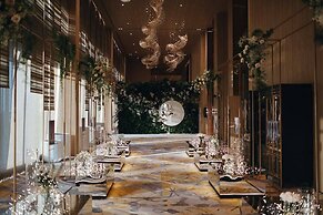 Grand Richmond Stylish Convention Hotel