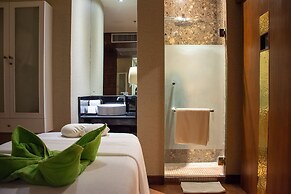 Grand Richmond Stylish Convention Hotel