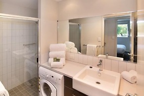 Smiths Beach Resort