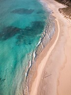 Smiths Beach Resort