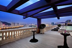 Sofitel Macau At Ponte 16